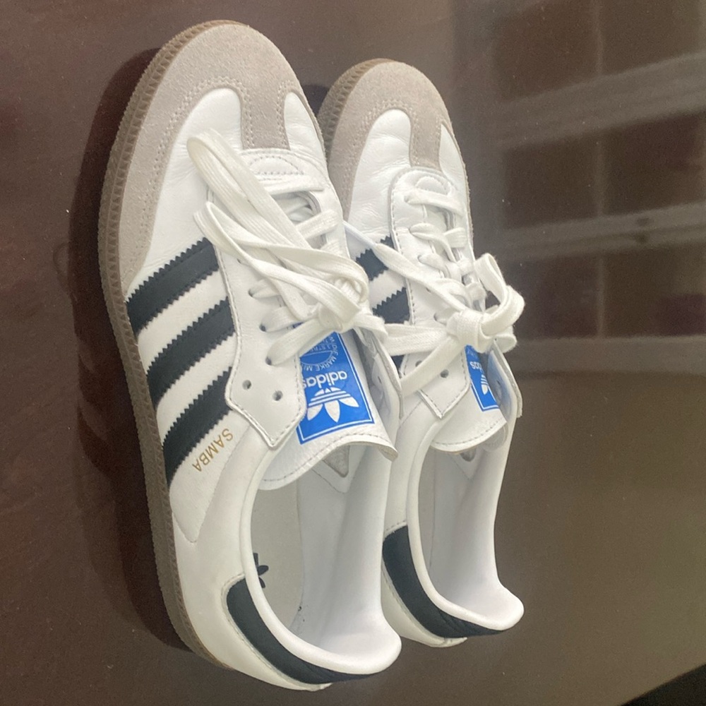 Adidas Samba